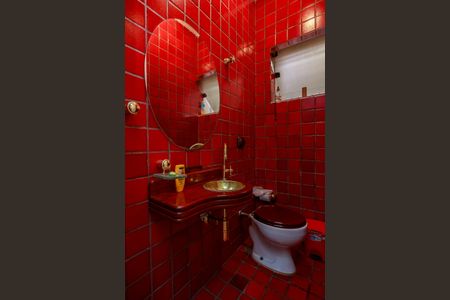 Casa à venda com 135m², 2 quartos e 2 vagas Casa à venda com 135m², 2 quartos e 2 vagasLavabo