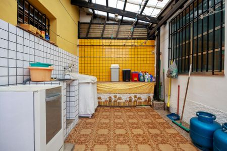 Casa à venda com 135m², 2 quartos e 2 vagas Casa à venda com 135m², 2 quartos e 2 vagasÁrea de Serviço