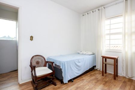 Casa à venda com 135m², 2 quartos e 2 vagas Casa à venda com 135m², 2 quartos e 2 vagasQuarto 2