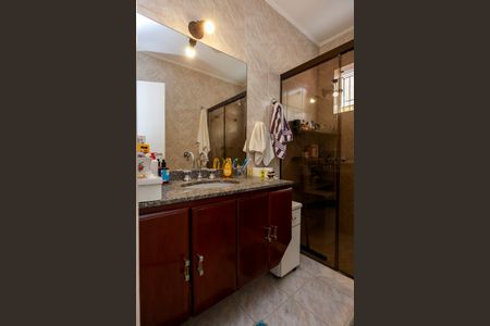 Casa à venda com 135m², 2 quartos e 2 vagas Casa à venda com 135m², 2 quartos e 2 vagasBanheiro