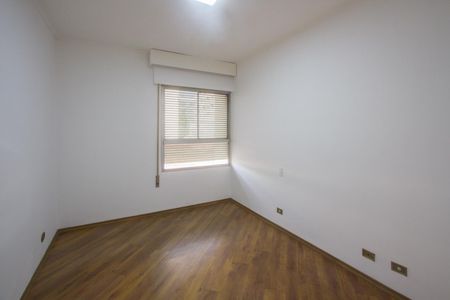 Apartamento à venda com 136m², 3 quartos e 2 vagas Apartamento à venda com 136m², 3 quartos e 2 vagasSuíte