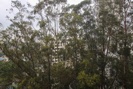 Apartamento à venda com 63m², 3 quartos e 2 vagasVista da Área de Serviço