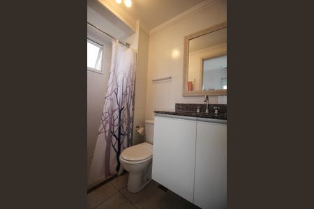 Apartamento à venda com 63m², 3 quartos e 2 vagasBanheiro da Suíte