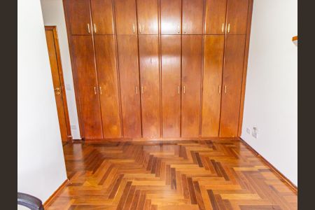 Apartamento para alugar com 145m², 3 quartos e 3 vagas Apartamento para alugar com 145m², 3 quartos e 3 vagasSuíte 2