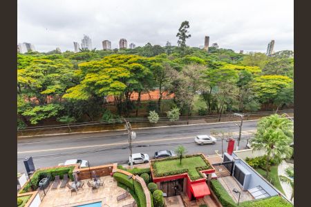 Apartamento para alugar com 145m², 3 quartos e 3 vagas Apartamento para alugar com 145m², 3 quartos e 3 vagasVaranda - Vista