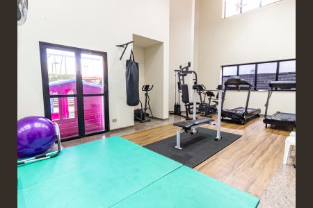 Apartamento para alugar com 145m², 3 quartos e 3 vagas Apartamento para alugar com 145m², 3 quartos e 3 vagasÁrea comum - Academia