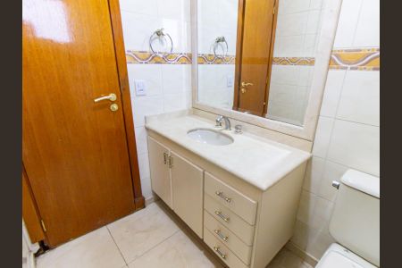 Apartamento para alugar com 145m², 3 quartos e 3 vagas Apartamento para alugar com 145m², 3 quartos e 3 vagasBanheiro da Suíte 2