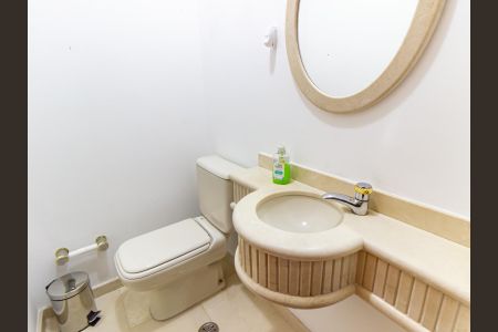 Apartamento para alugar com 145m², 3 quartos e 3 vagas Apartamento para alugar com 145m², 3 quartos e 3 vagasLavabo