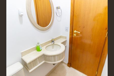 Apartamento para alugar com 145m², 3 quartos e 3 vagas Apartamento para alugar com 145m², 3 quartos e 3 vagasLavabo