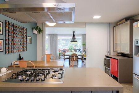 Apartamento à venda com 213m², 3 quartos e 4 vagasCozinha