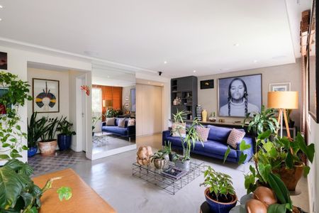 Apartamento à venda com 213m², 3 quartos e 4 vagasSala