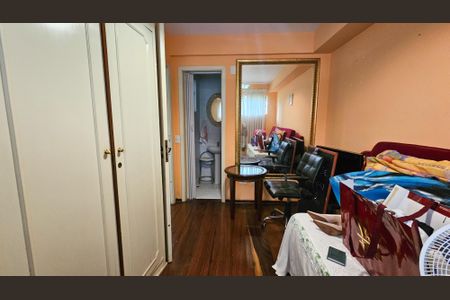 Casa para alugar com 392m², 6 quartos e 4 vagas Casa para alugar com 392m², 6 quartos e 4 vagasQuarto 7