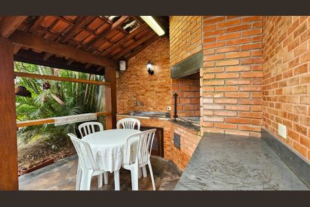 Casa para alugar com 392m², 6 quartos e 4 vagas Casa para alugar com 392m², 6 quartos e 4 vagasChurrasqueira