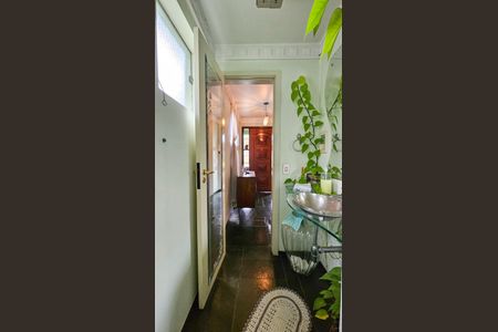 Casa para alugar com 392m², 6 quartos e 4 vagas Casa para alugar com 392m², 6 quartos e 4 vagasLavabo