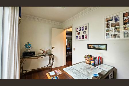 Casa para alugar com 392m², 6 quartos e 4 vagas Casa para alugar com 392m², 6 quartos e 4 vagasQuarto 4