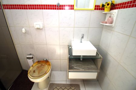 Casa à venda com 112m², 2 quartos e sem vagaBanheiro da Suíte 2