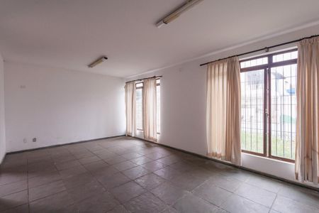 Casa para alugar com 280m², 4 quartos e 4 vagasSala