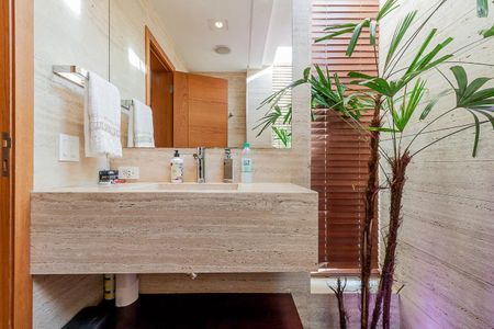 Casa à venda com 1500m², 7 quartos e 6 vagasFoto 35