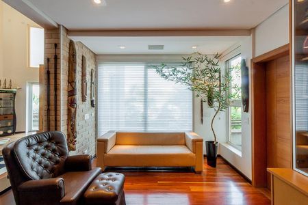 Casa à venda com 1500m², 7 quartos e 6 vagasFoto 16