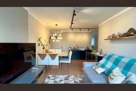 Apartamento à venda com 100m², 3 quartos e 1 vaga Apartamento à venda com 100m², 3 quartos e 1 vagaSala de TV