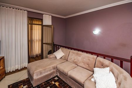 Casa à venda com 180m², 3 quartos e 3 vagasSala 2