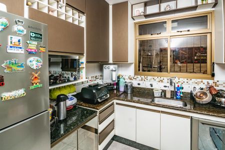 Casa à venda com 180m², 3 quartos e 3 vagasCozinha