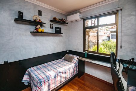 Casa à venda com 180m², 3 quartos e 3 vagasQuarto 2