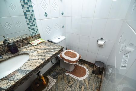 Casa à venda com 180m², 3 quartos e 3 vagasLavabo