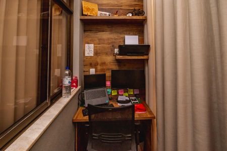 Casa à venda com 180m², 3 quartos e 3 vagasEscritório