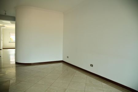 Casa à venda com 322m², 3 quartos e 3 vagasSala 2