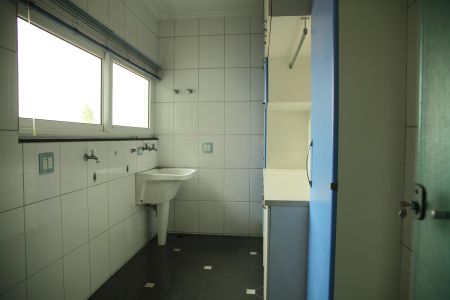 Casa à venda com 322m², 3 quartos e 3 vagasÁrea de Serviço