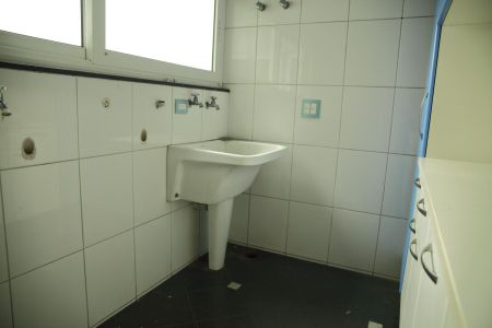 Casa à venda com 322m², 3 quartos e 3 vagasÁrea de Serviço