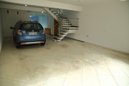 Casa à venda com 322m², 3 quartos e 3 vagasGaragem