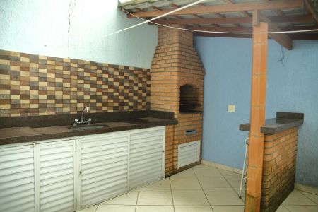 Casa à venda com 322m², 3 quartos e 3 vagasChurrasqueira