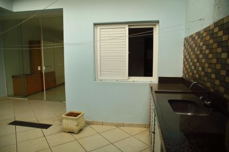 Casa à venda com 322m², 3 quartos e 3 vagasChurrasqueira