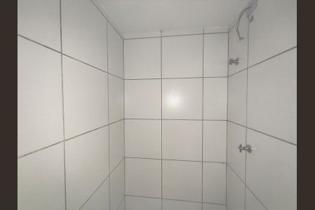Banheiro de kitnet/studio à venda com 1 quarto, 24m² em Liberdade, São Paulo