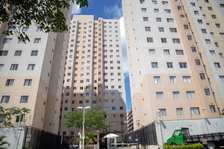 Apartamento à venda com 44m², 2 quartos e 1 vagaFachada e portaria