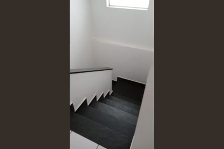 Escada de casa à venda com 5 quartos, 200m² em Vila Mascote, São Paulo