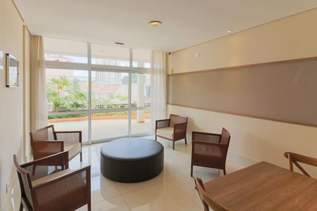 Apartamento à venda com 81m², 3 quartos e 1 vaga Apartamento à venda com 81m², 3 quartos e 1 vagaÁrea comum - Salão de festas