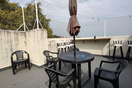 Apartamento à venda com 182m², 3 quartos e 1 vaga Apartamento à venda com 182m², 3 quartos e 1 vagaCobertura