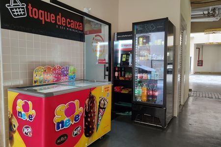 Apartamento à venda com 182m², 3 quartos e 1 vaga Apartamento à venda com 182m², 3 quartos e 1 vagaÁrea comum