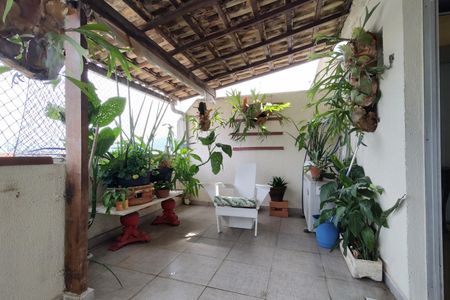 Apartamento à venda com 182m², 3 quartos e 1 vaga Apartamento à venda com 182m², 3 quartos e 1 vagaCobertura