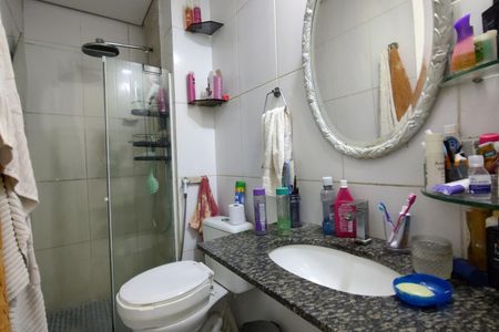 Apartamento à venda com 182m², 3 quartos e 1 vaga Apartamento à venda com 182m², 3 quartos e 1 vagaBanheiro Social