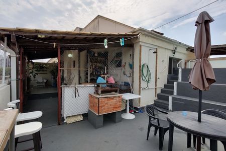 Apartamento à venda com 182m², 3 quartos e 1 vaga Apartamento à venda com 182m², 3 quartos e 1 vagaCobertura