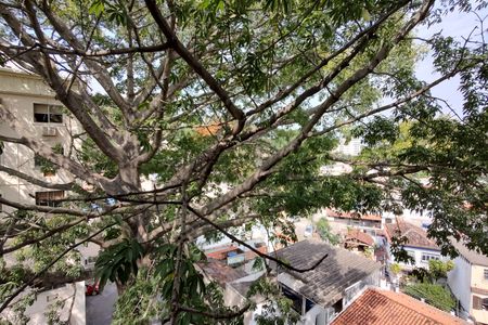 Apartamento à venda com 182m², 3 quartos e 1 vaga Apartamento à venda com 182m², 3 quartos e 1 vagaVista