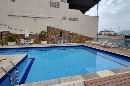 Apartamento à venda com 182m², 3 quartos e 1 vaga Apartamento à venda com 182m², 3 quartos e 1 vagaÁrea comum - Piscina