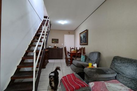 Apartamento à venda com 182m², 3 quartos e 1 vaga Apartamento à venda com 182m², 3 quartos e 1 vagaSala 1