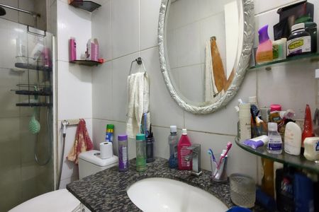 Apartamento à venda com 182m², 3 quartos e 1 vaga Apartamento à venda com 182m², 3 quartos e 1 vagaBanheiro Social