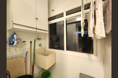 Apartamento à venda com 36m², 1 quarto e 1 vaga Apartamento à venda com 36m², 1 quarto e 1 vagaÁrea de Serviço