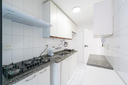 Apartamento à venda com 59m², 2 quartos e 1 vaga Apartamento à venda com 59m², 2 quartos e 1 vagaCozinha